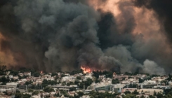 Više hiljada ljudi evakuisano zbog požara u Grčkoj