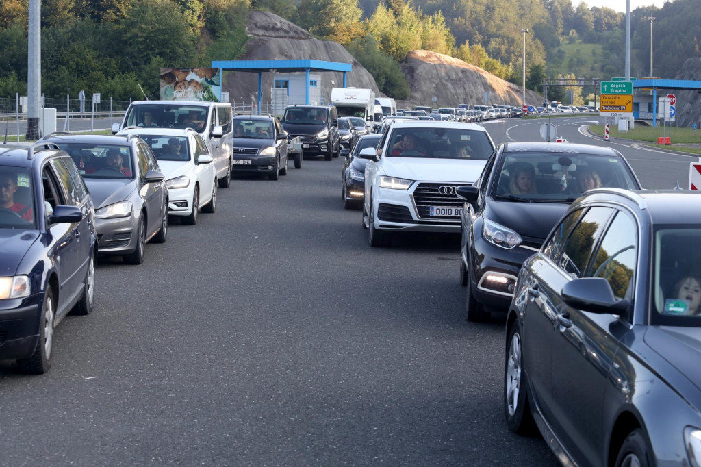 Očekuju se gužve na većini puteva u BiH, posebno na dionici Sarajevo-Mostar