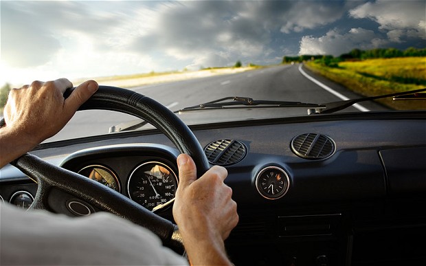 Greška koju većina ljudi nesvjesno radi u vožnji, a time uništavaju auto