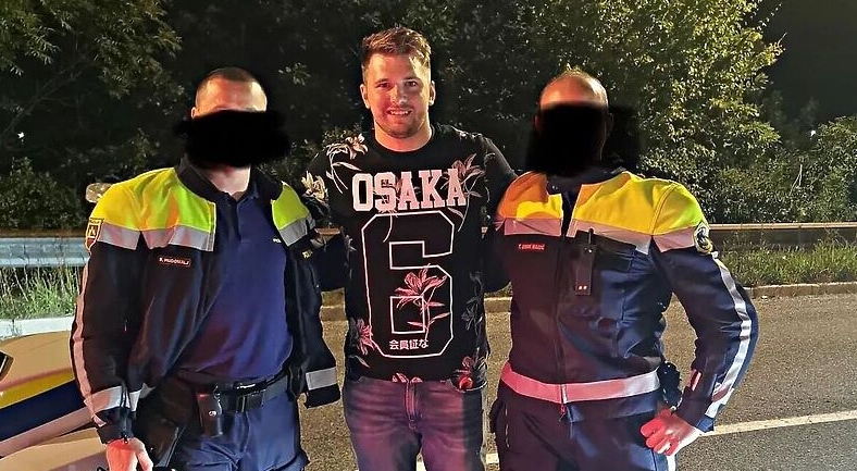 Slovenski policajci zaustavili Dončića u Lamborghiniju pa se s njim fotografisali