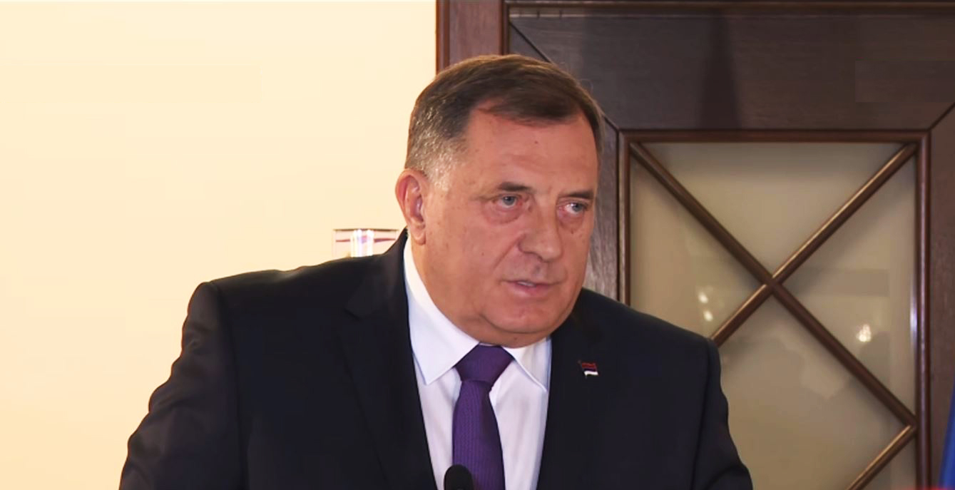 Dodik: Nećemo muslimansku vojsku u BiH čije se pripadnice mogu prekriti