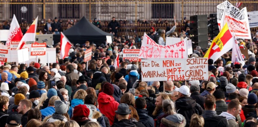 Više hiljada demonstranata na protestu u Beču zbog novih COVID-19 mjera