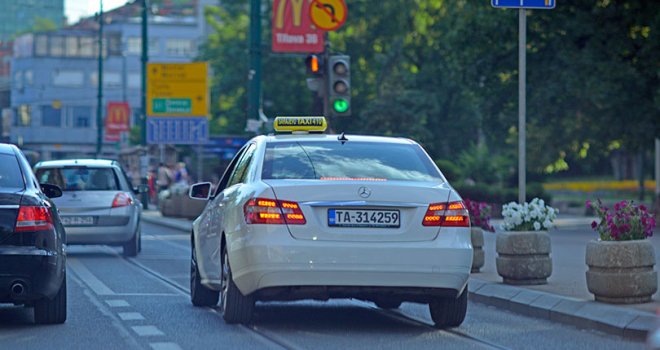 Sarajevski taksisti i inspekcija: Svaki putnik ima pravo žalbe