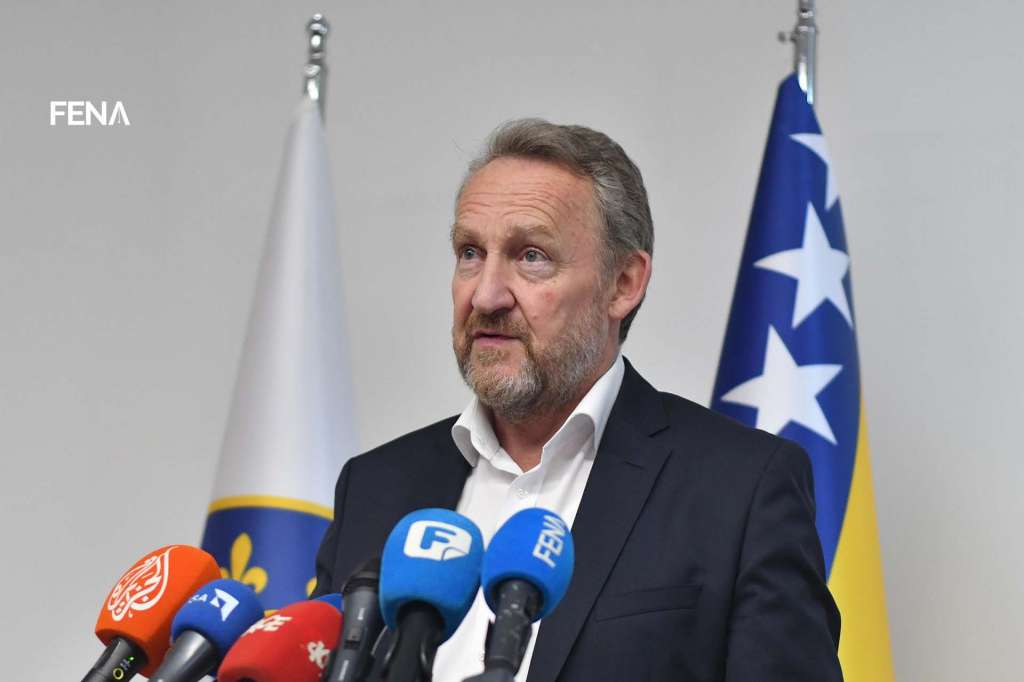 Izetbegović: BiH će predstavljati institucije, a ne predstavnici stranaka ili naroda