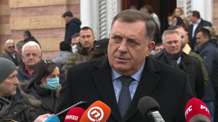 Dodik: "Neće biti rata, znamo da SDA okuplja svoje veterane..."