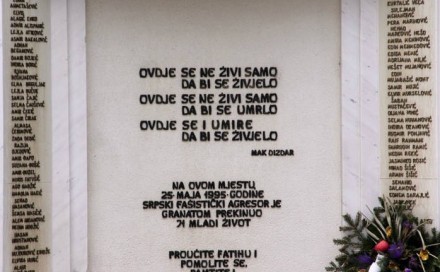 Zbog vrijeđanja žrtava na Kapiji i veličanja zločinaca Darko Petrović osuđen na dvije godine zatvora