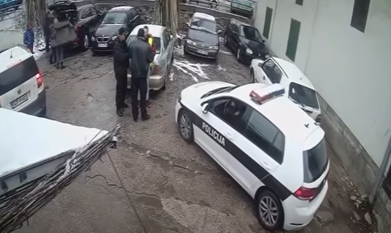 Policajac Zoran Čegar fizički napao radnika na parkingu u Sarajevu