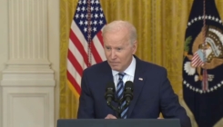 Biden zabranjuje poluautomatsko oružje u SAD-u