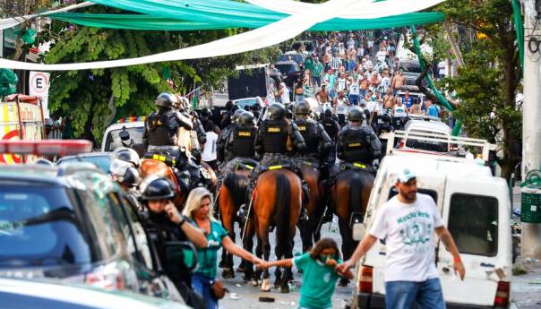 Sao Paulo: Navijač Palmeirasa ubijen ispred stadiona