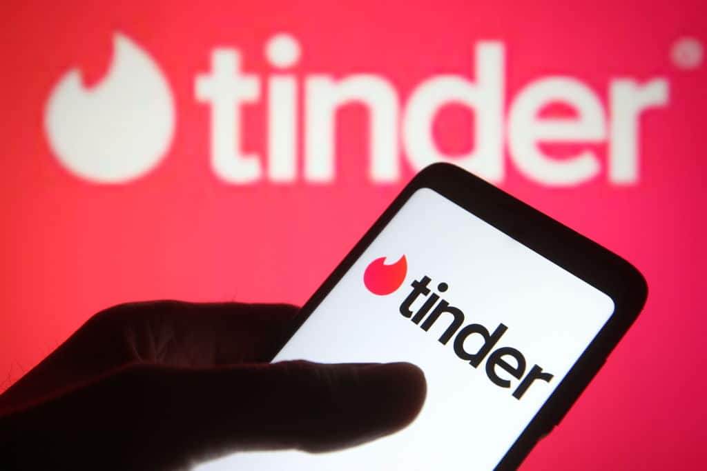 Google podiže tužbu: Tinder bi mogao biti izbačen s Play Store-a?