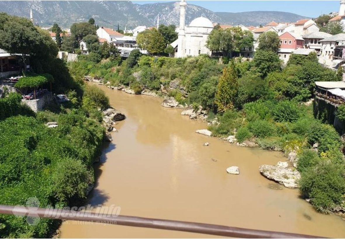 Agencija za vodno područje Jadranskog mora upozorava na moguće bujične tokove u BiH