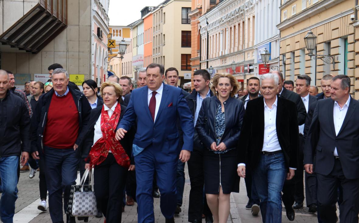 Banja Luka: Danas "narodni skup" protiv Schmidta, nadgledat će ga EUFOR