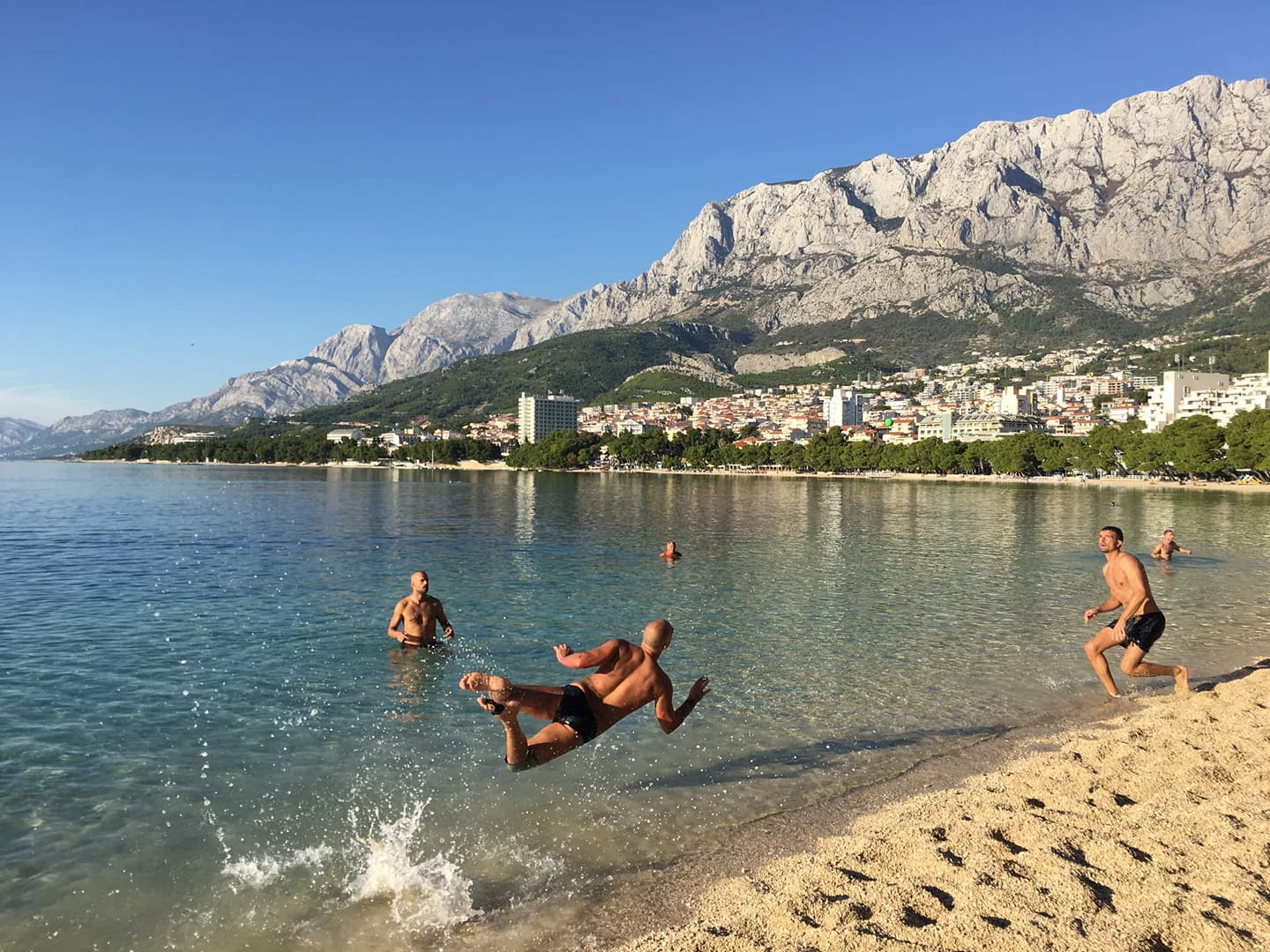 Produženi vikend: Na Makarskoj rivijeri za praznik oko 7000 gostiju