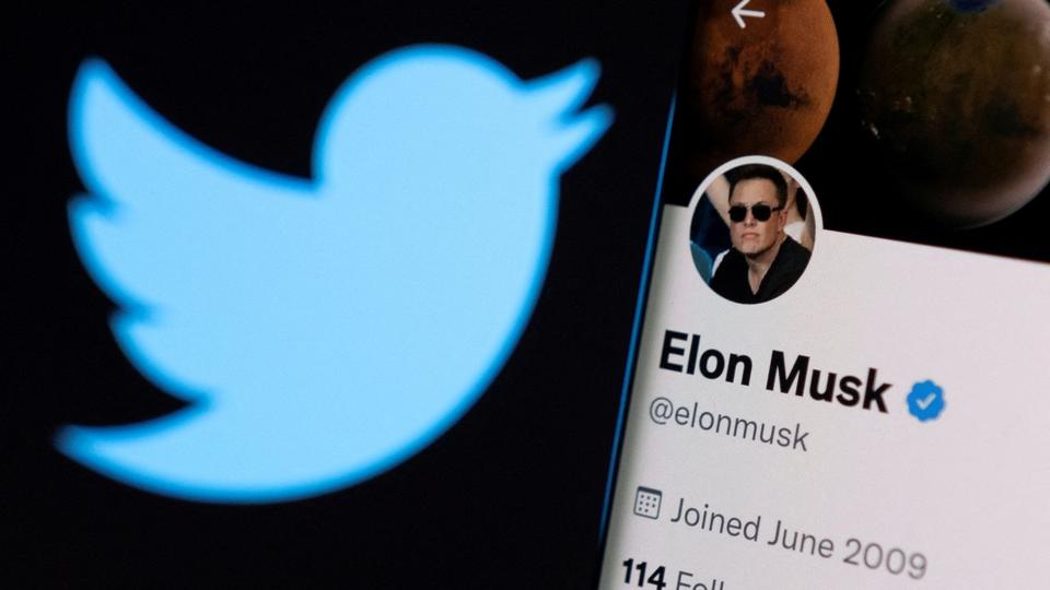 Borci za ljudska prava brinu zbog govora mržnje nakon što je Musk kupio Twitter