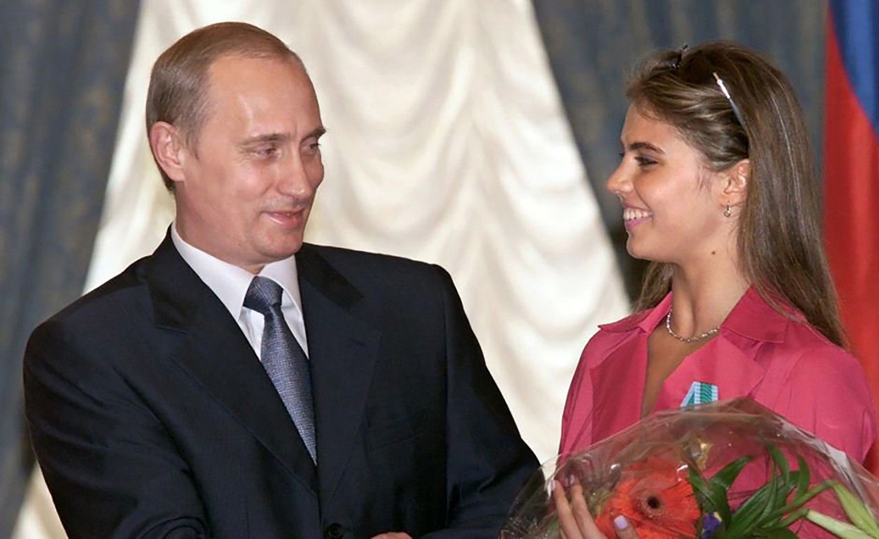 Putinova ljubavnica prvi put u javnosti nakon dugo vremena: ‘Izgleda potpuno drugačije‘