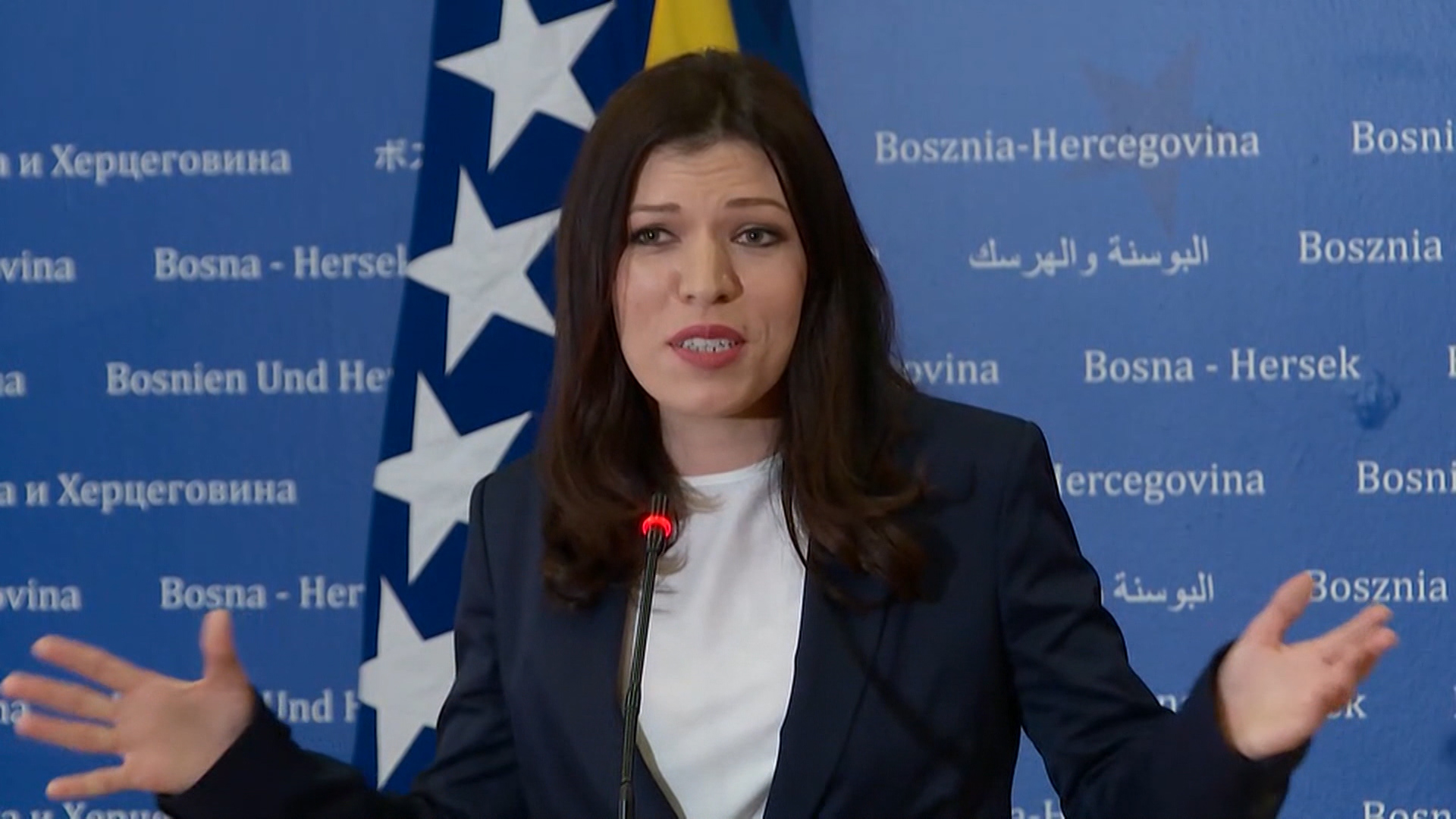 Vulić: SAD pomažu sarajevskoj čaršiji da dođe do svog željenog cilja, islamske BiH