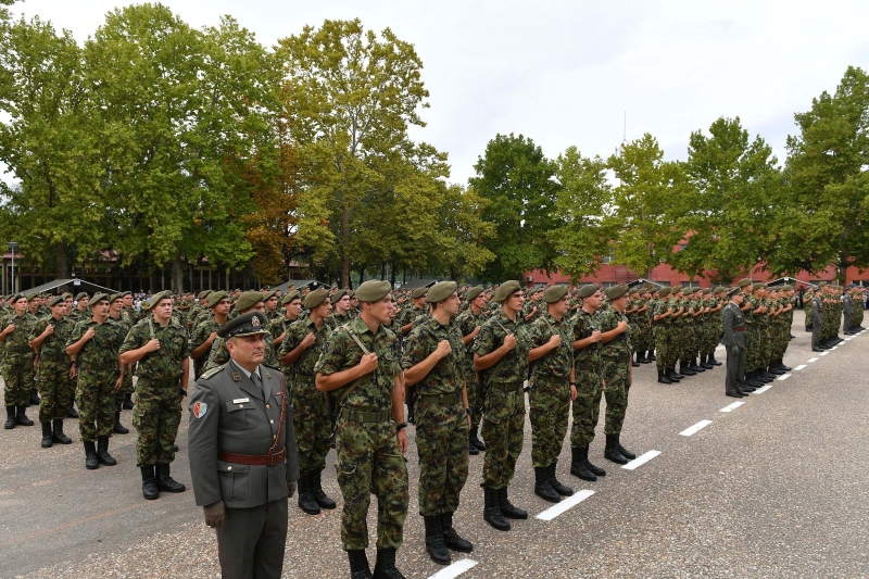 U Srbiji pozivaju na dobrovoljno služenje vojnog roka, vojnici će primati i plaću