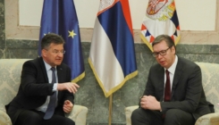 Susret Vučiić - Lajčak: EU očekuje da Beograd i Priština implementiraju sve što je dogovoreno