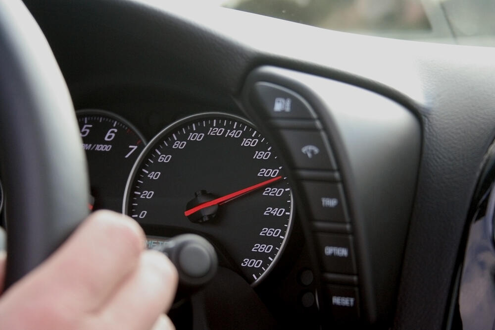 Ekonomična vožnja: Ovo je idealna brzina za najbolju potrošnju goriva