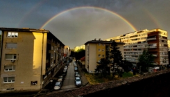 Divan prizor duge iznad Tuzle, zabilježene fotografije sa više lokaliteta