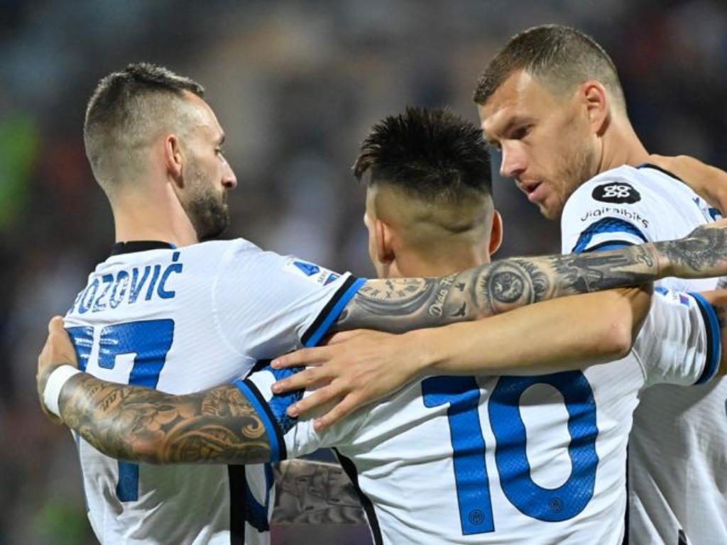 Džekin Inter slavio protiv Cagliarija, u zadnjem kolu pada odluka o šampionu Italije