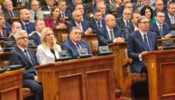 Vučić položio zakletvu, u prvom redu Dodik i delegacija iz RS