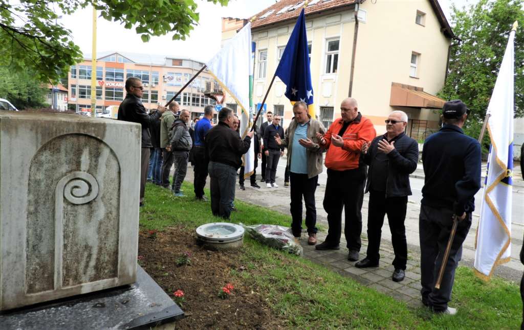 Obilježena 30. godišnjica formiranja Samostalne manevarske čete Kozlovac u Tuzli