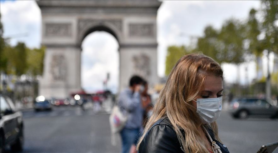 Francuska savjetuje građanima da ponovo nose maske u javnom prevozu