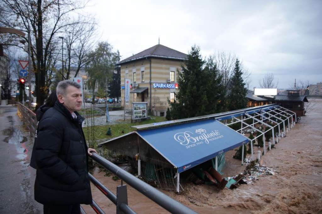 Općina Stari Grad Sarajevo pomaže općini Čelić, Hadžibajrić najavio 50.000 KM pomoći