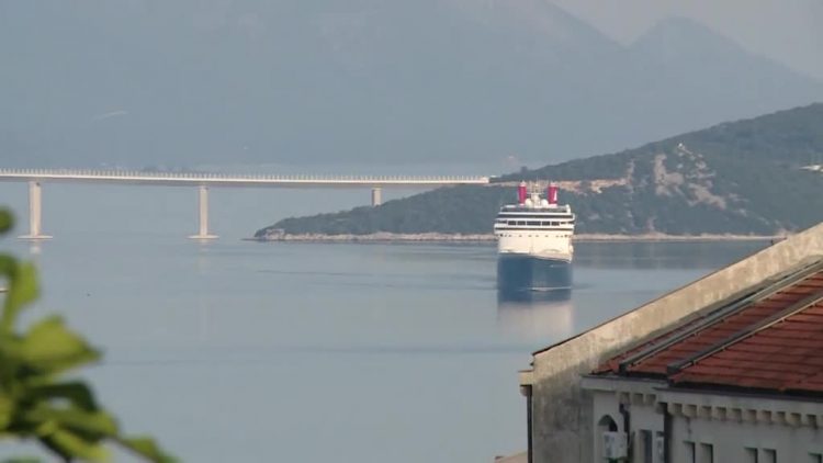 Općinsko vijeće Neum traži zabranu uplovljavanja kruzera