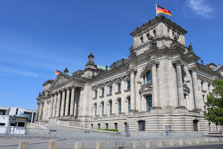 Bundestag štedi energiju, smanjuje grijanje i hlađenje