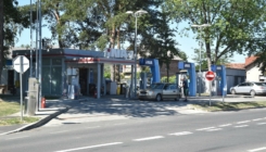 Na benzinskoj pumpi danima umjesto benzina automobilima točili dizel