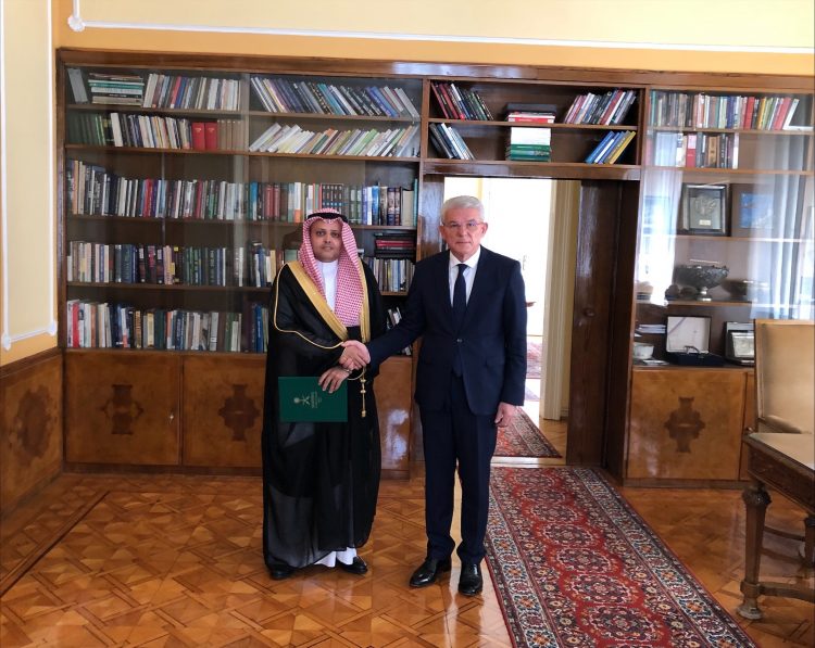 Džaferović primio ambasadora Saudijske Arabije u BiH, razgovarali o vizama