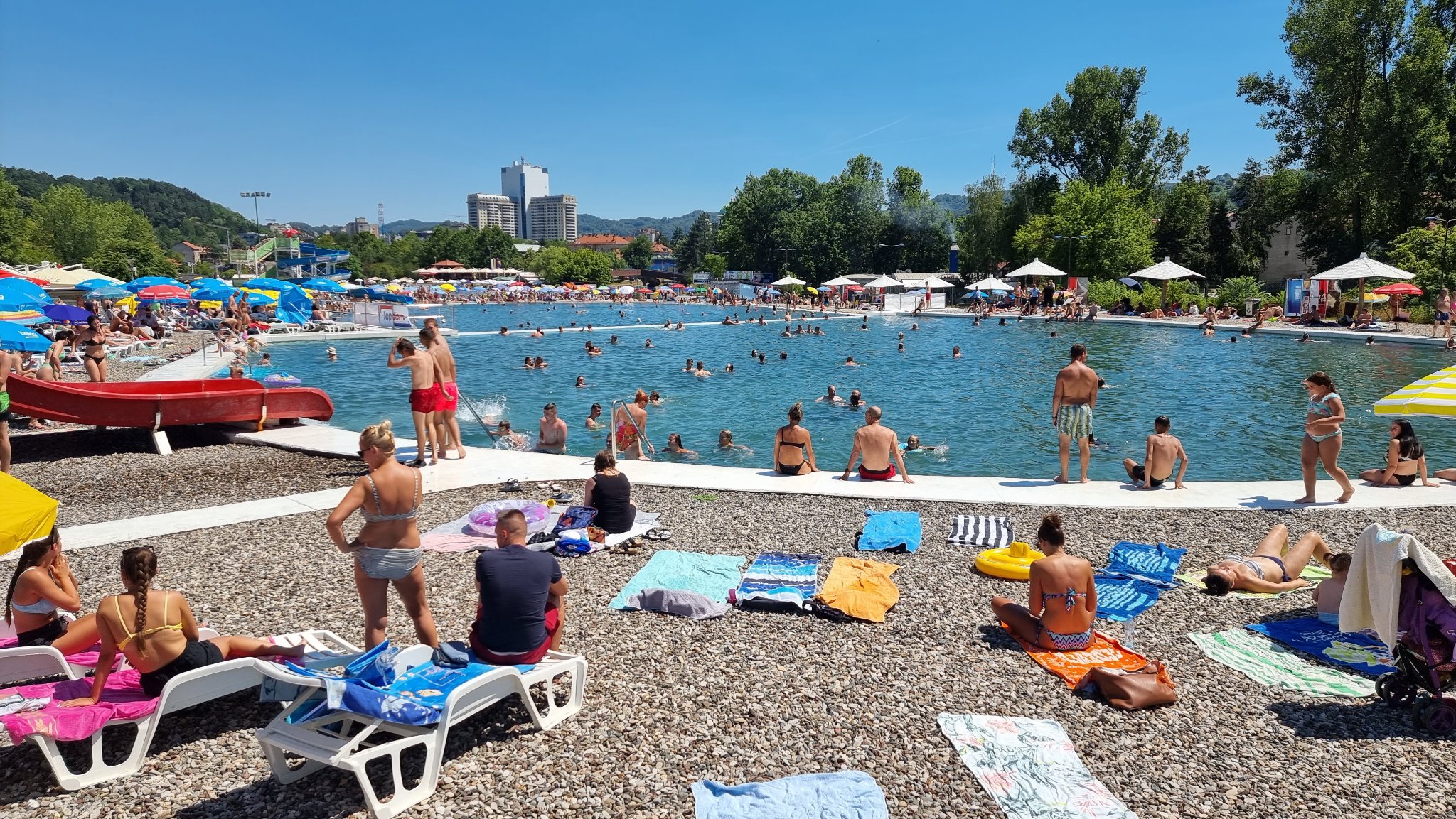 Pretežno sunčano vrijeme do kraja sedmice, moguće prolazno naoblačenje