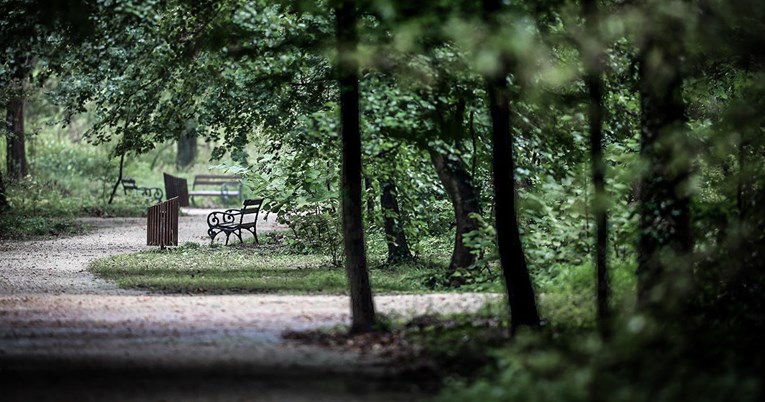 Zagreb: U parku silovana 15-godišnja djevojčica