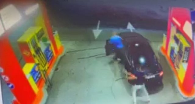 Na benzinskoj pumpi u BiH snimljen nevjerovatan pokušaj krađe automobila