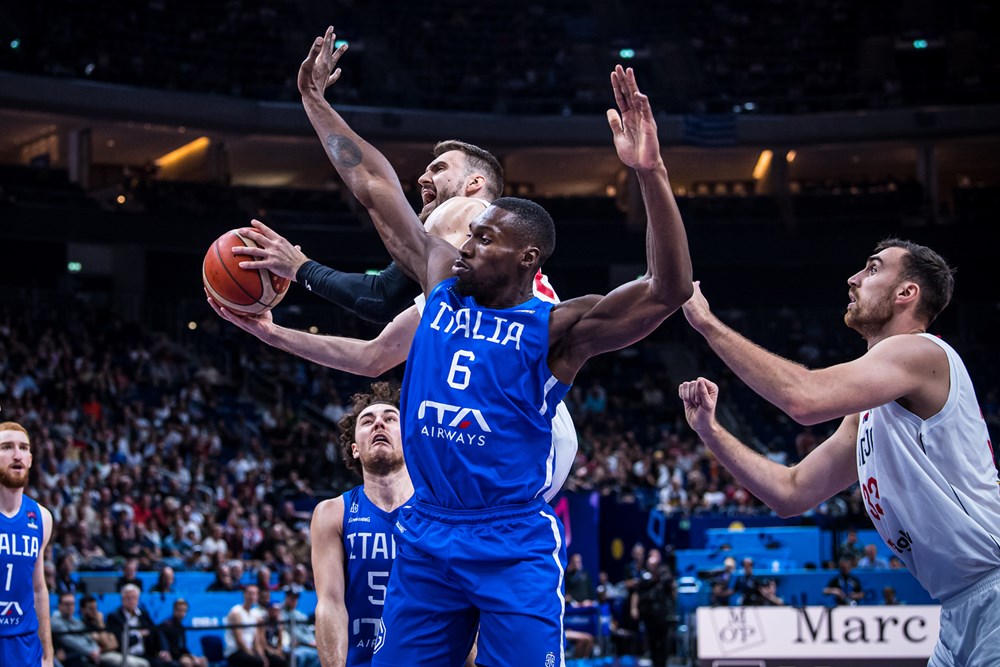 Eurobasket: Italija senzacionalno savladala Srbiju i plasirala se u četvrtfinale