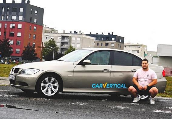 Hrvatski influencer iz svijeta automobila Matko poklanja "BMW E90"