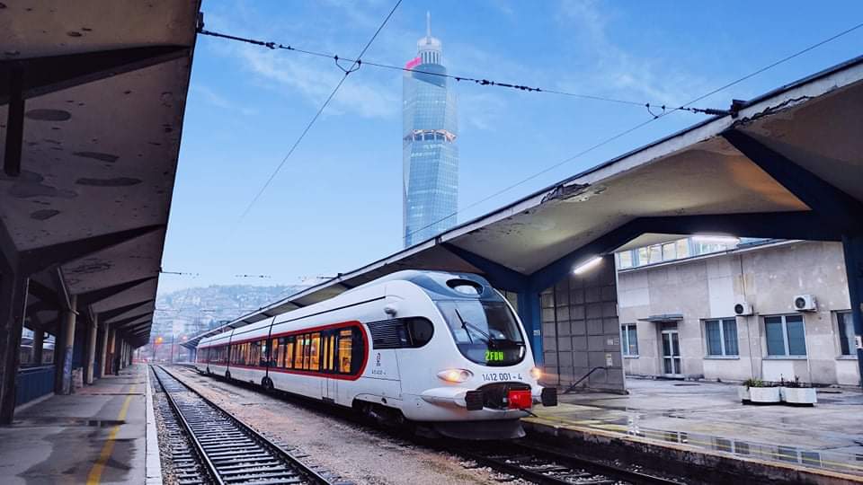 Željeznice FBiH svojim radnicima isplatile po 800 KM jednokratne pomoći