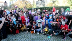 Tuzla: Stotine mališana razveselio "KiDz Halloween"