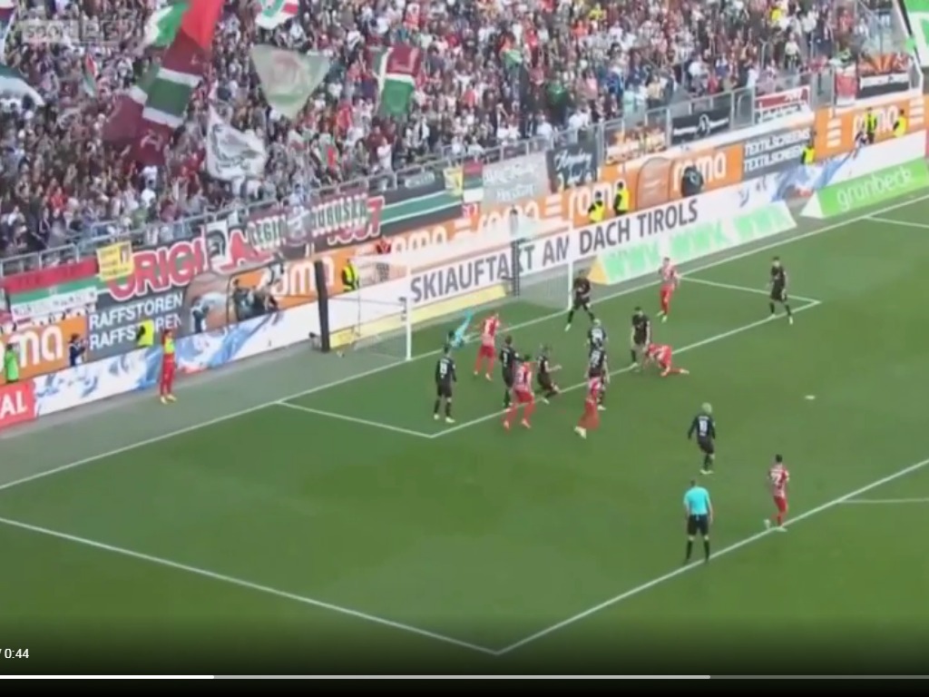 Ermedin Demirović zabio sjajan gol u Bundesligi