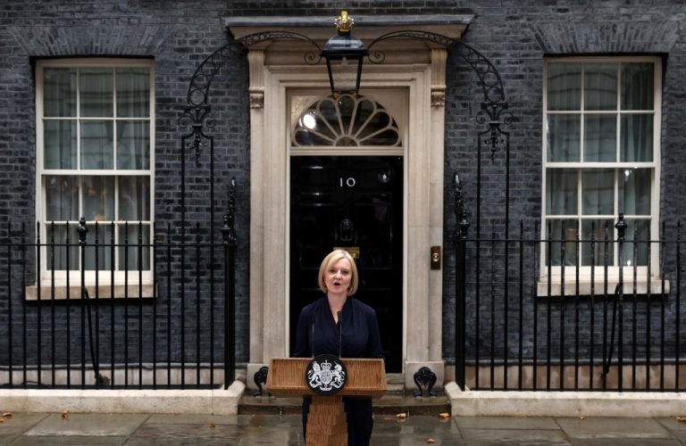 Britanska premijerka Liz Truss podnijela ostavku