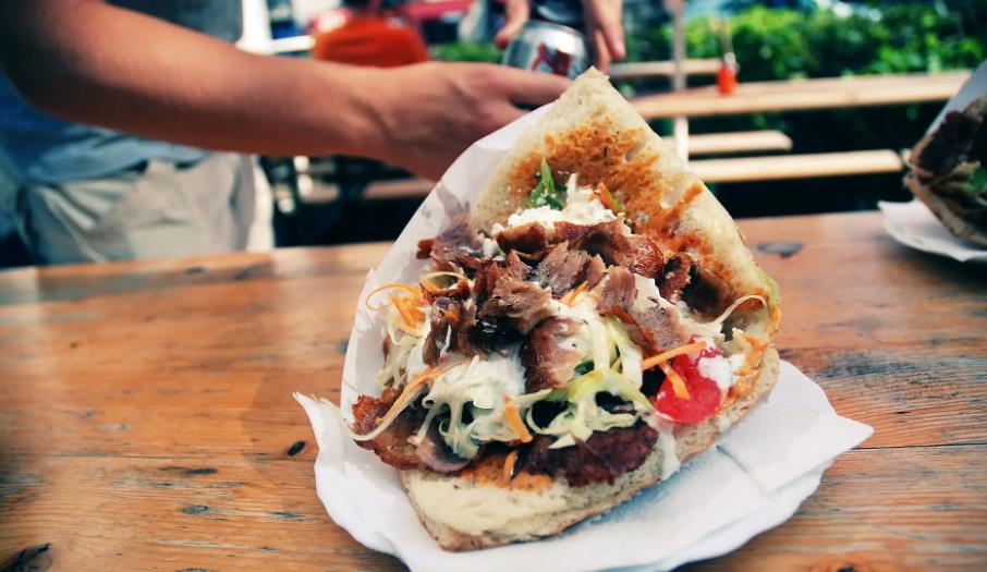 Doner kebab najpopularnija "brza hrana" u Njemačkoj