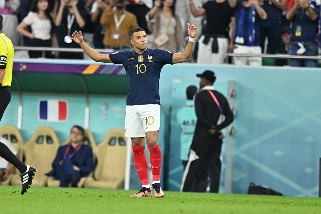 Francuska se plasirala u četvrtfinale Mundijala, briljirao Mbappe sa dva maestralna gola