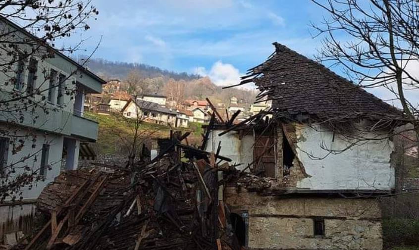 Urušila se Šeranića kuća, jedan od nacionalnih spomenika Bosne i Hercegovine