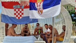 Mediji u Srbiji i Hrvatskoj hvale odlične odnose navijača u Kataru