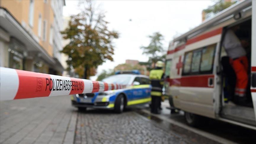 Njemačka: Osamdesetjednogodišnji muškarac pucao u tinejdžera pa u sebe