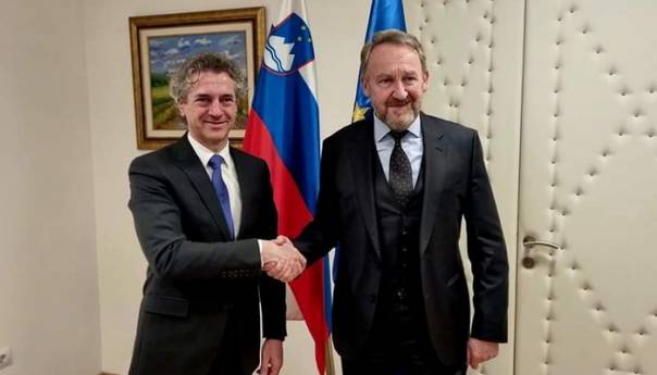 Izetbegović se sastao sa premijerom Slovenije Robertom Golobom
