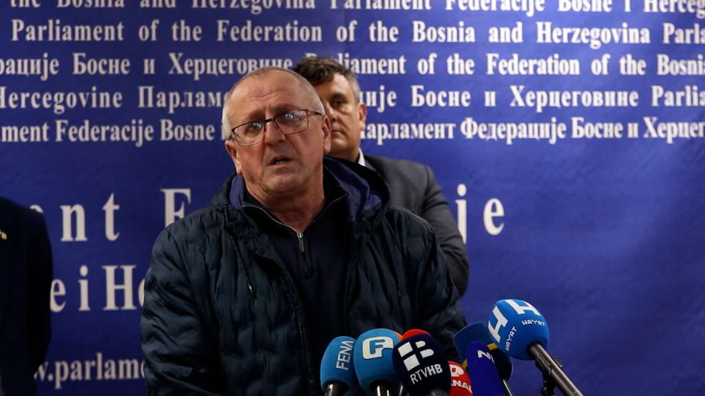 Poljoprivrednici iz FBiH i RS-a se zvanično udružili u borbi protiv uvoznih lobija