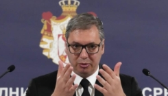 Vučić: Ne pada mi na pamet da smijenim Gašića